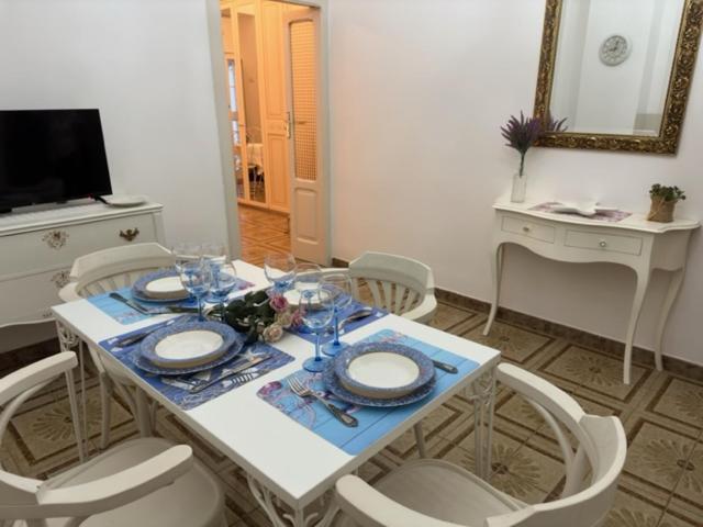 Melficta House Apartment Molfetta Bagian luar foto